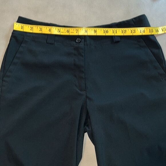 NIKEGOLF Dri-Fit Shorts Size 4 - Picture 8 of 10
